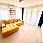 Ady Corner Premium - שיופוק