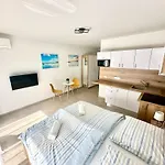 Ady Corner Premium - * שיופוק