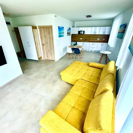 Apartment Ady Corner Premium -