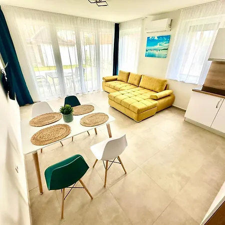 Ady Corner Premium - Siofok