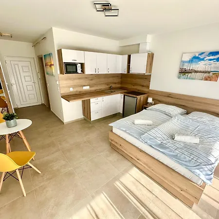 Ady Corner Premium - Apartment