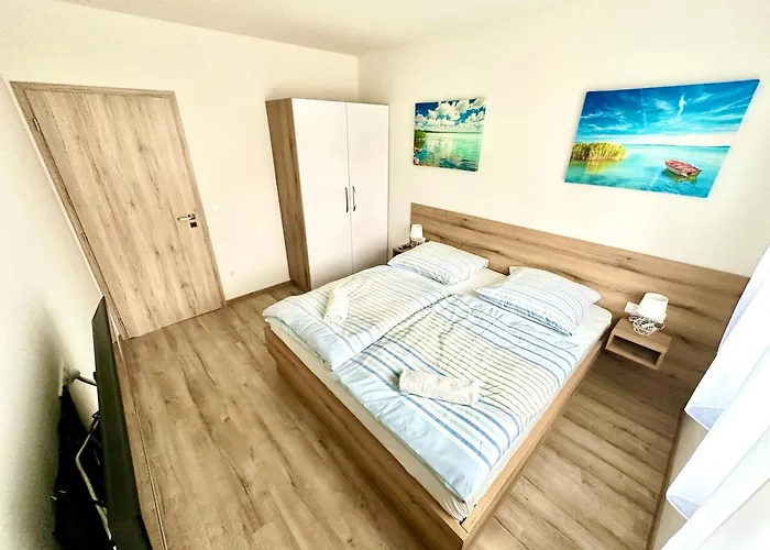 Ady Corner Prémium - *